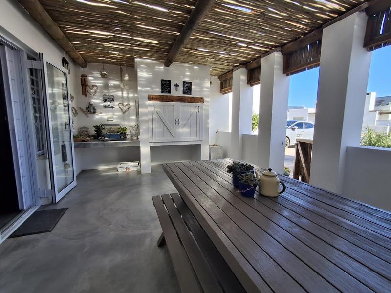 3 Bedroom Property for Sale in Britannia Bay Western Cape